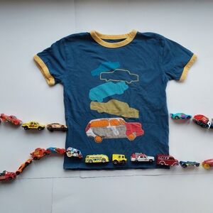 Mini Boden 🚗 tee 7-8 years